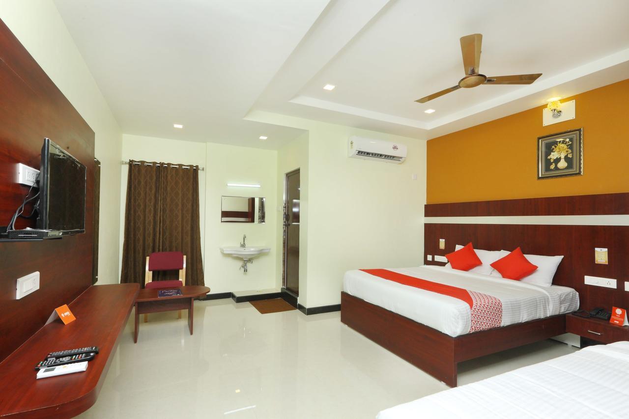 Oyo 15115 Hotel Ramcharan Residency Тирупати Екстериор снимка