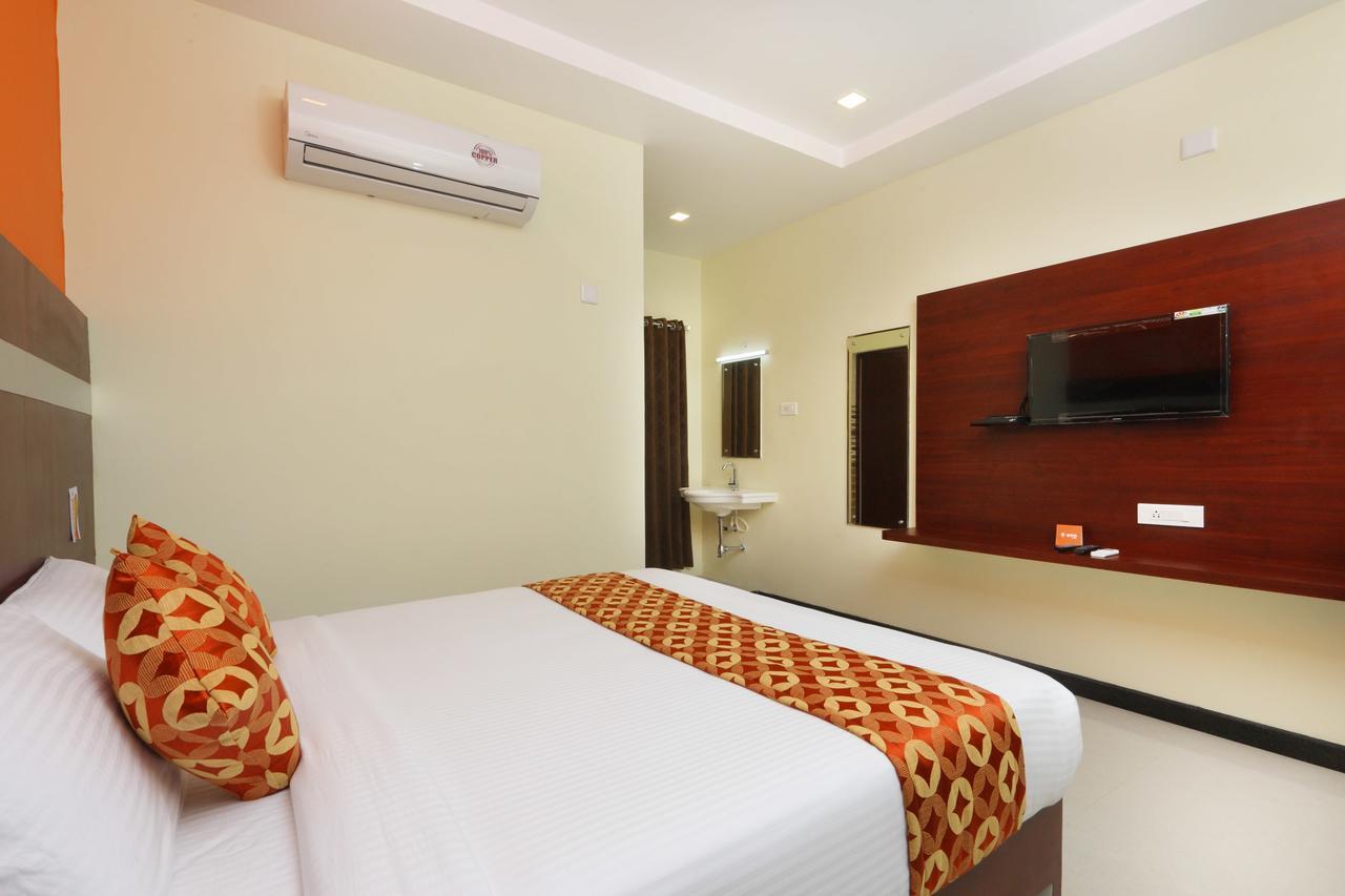 Oyo 15115 Hotel Ramcharan Residency Тирупати Екстериор снимка