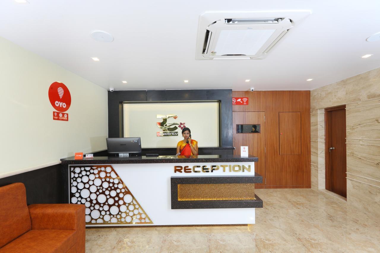 Oyo 15115 Hotel Ramcharan Residency Тирупати Екстериор снимка